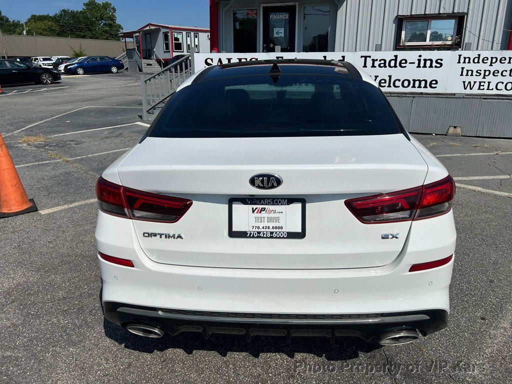 2020 Kia Optima EX photo 5