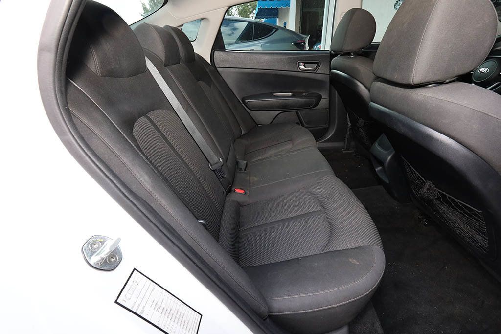 2020 Kia Optima LX SE photo 14