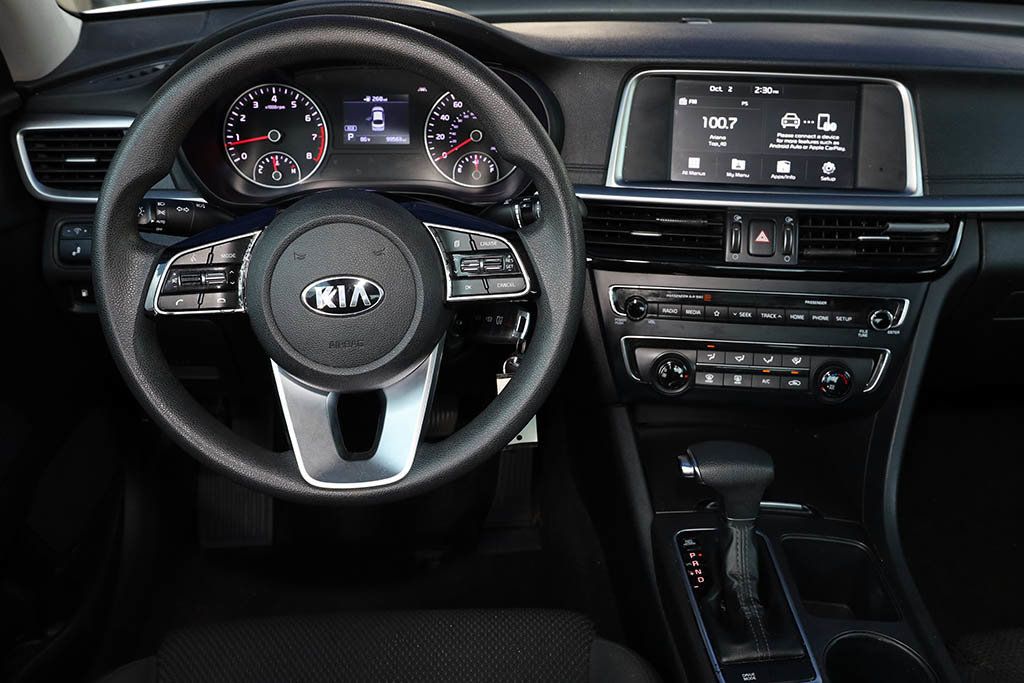 2020 Kia Optima LX SE photo 16