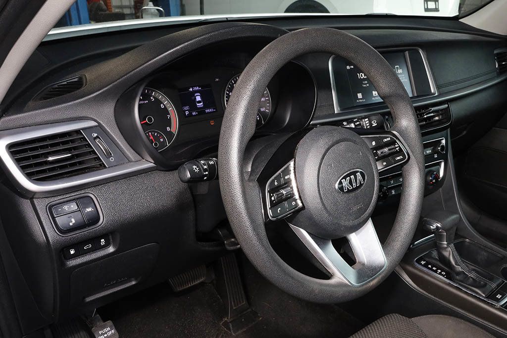 2020 Kia Optima LX SE photo 17
