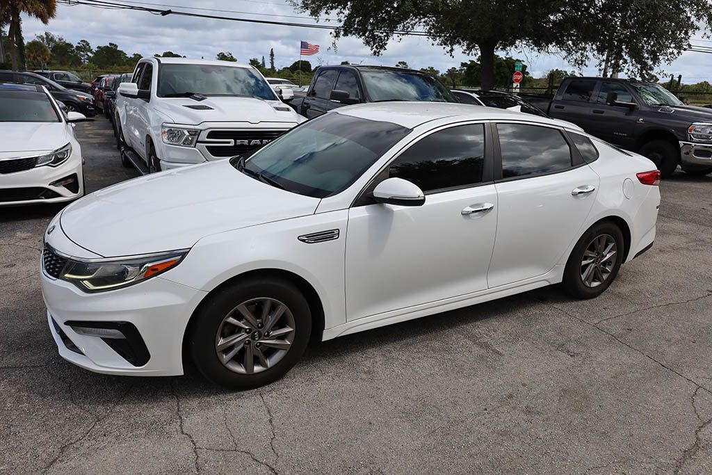 2020 Kia Optima LX SE photo 32