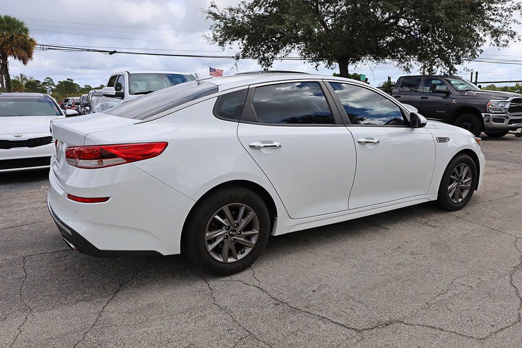 2020 Kia Optima LX SE photo 7