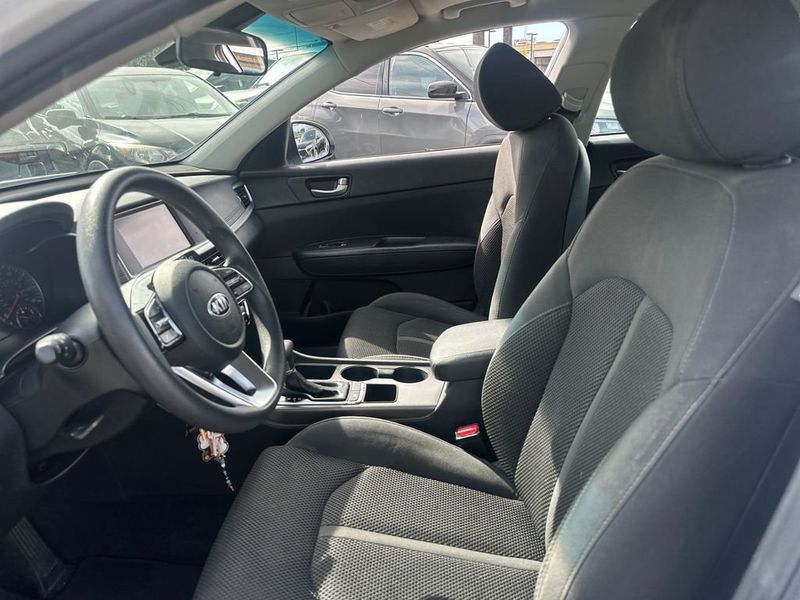 2020 Kia Optima LX Automatic - 23012205 - 12