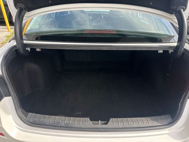 2020 Kia Optima LX Automatic - 23012205 - 19