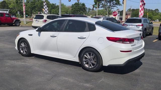 2020 Kia Optima LX Automatic - 23011028 - 5