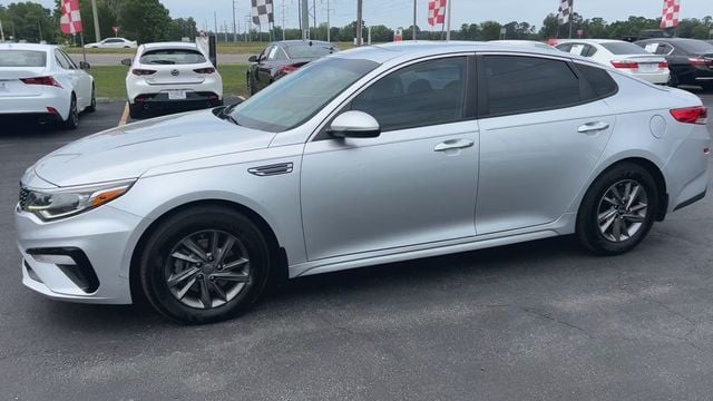 2020 Kia Optima LX Automatic - 23024482 - 3