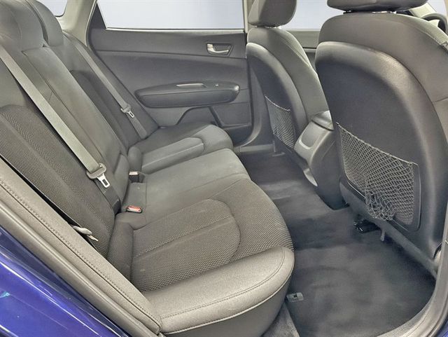 2020 Kia Optima LX Automatic - 23032291 - 21