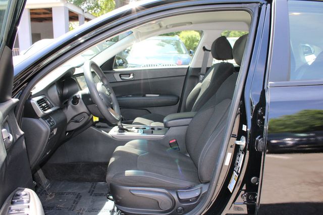 2020 Kia Optima LX Automatic - 23037035 - 12