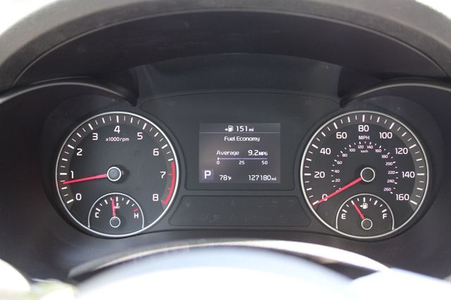 2020 Kia Optima LX Automatic - 23037035 - 13