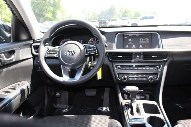 2020 Kia Optima LX Automatic - 23037035 - 14