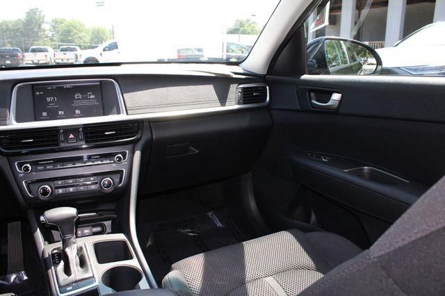 2020 Kia Optima LX Automatic - 23037035 - 15