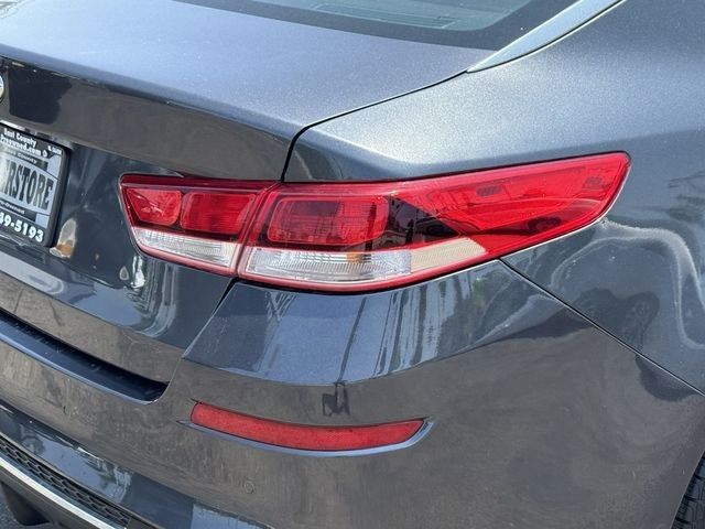 2020 Kia Optima LX Automatic - 22532540 - 15