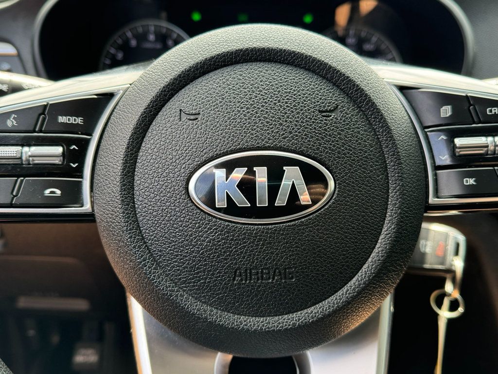 2020 Kia Optima LX Automatic - 22559803 - 32