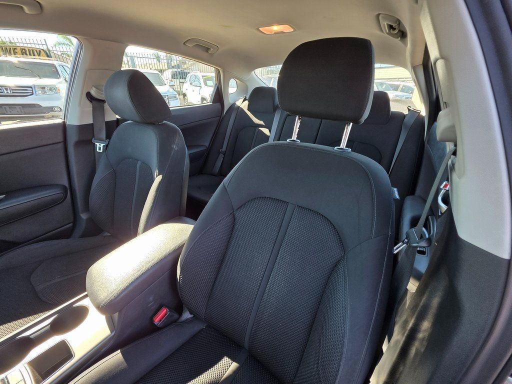 2020 Kia Optima LX Automatic - 22937707 - 10