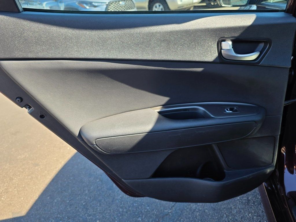 2020 Kia Optima LX Automatic - 22937707 - 15