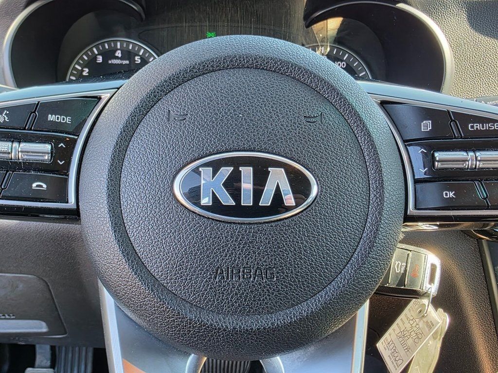 2020 Kia Optima LX Automatic - 22937707 - 20