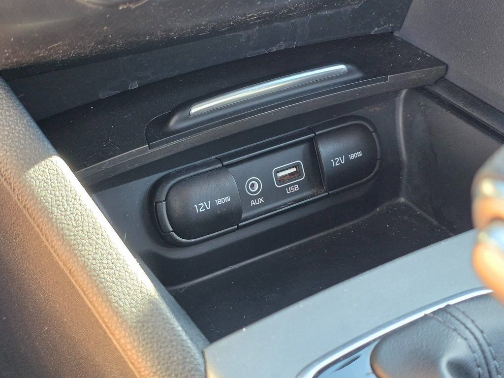 2020 Kia Optima LX Automatic - 22937707 - 25