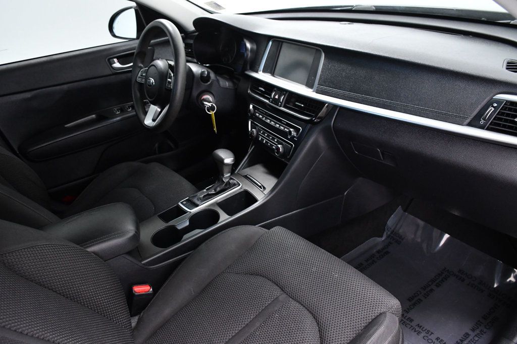 2020 Kia Optima LX Automatic - 22919019 - 16