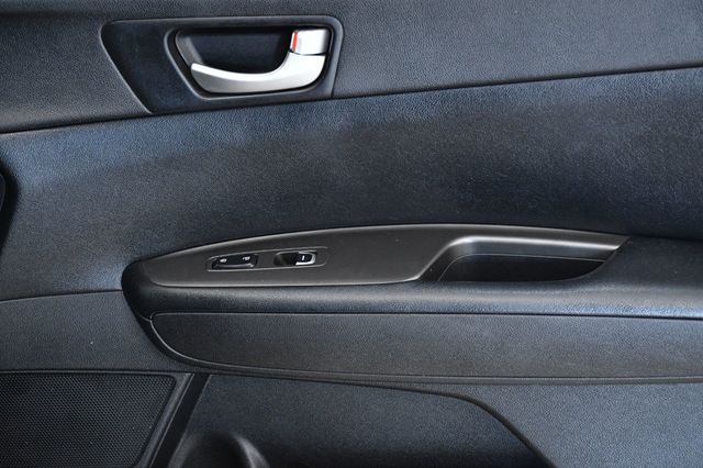 2020 Kia Optima LX Automatic - 22919019 - 17