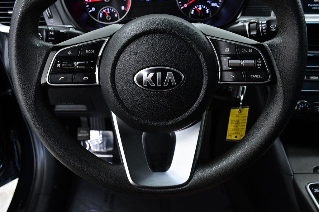2020 Kia Optima LX Automatic - 22919019 - 19