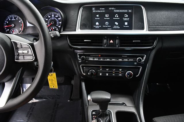 2020 Kia Optima LX Automatic - 22919019 - 22