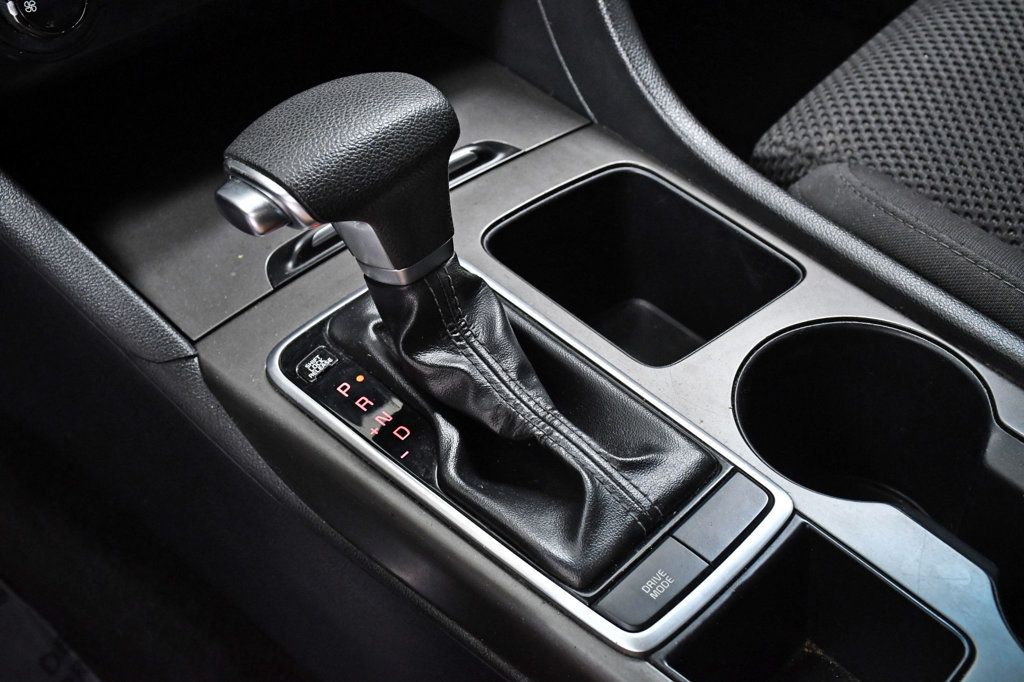 2020 Kia Optima LX Automatic - 22919019 - 23