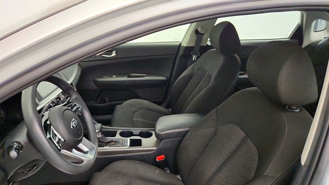 2020 Kia Optima LX Automatic - 23035698 - 17