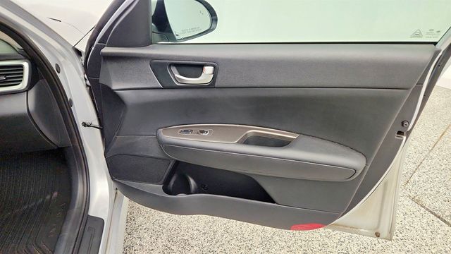 2020 Kia Optima LX Automatic - 23035698 - 20