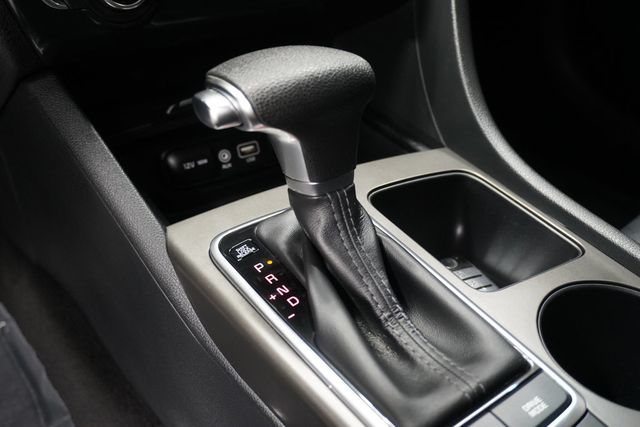 2020 Kia Optima SE Automatic - 23007702 - 20