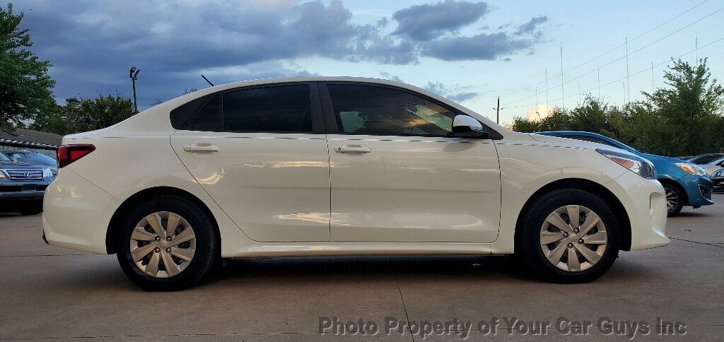 2020 Kia Rio LX - 22928341 - 10