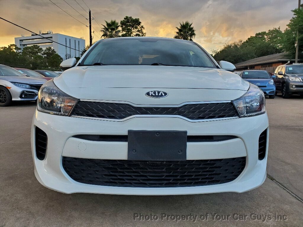 2020 Kia Rio LX photo 4