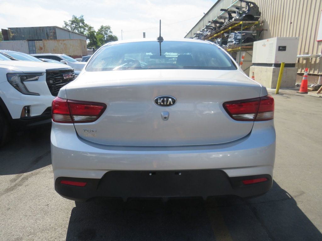 2020 Kia Rio LX photo 6