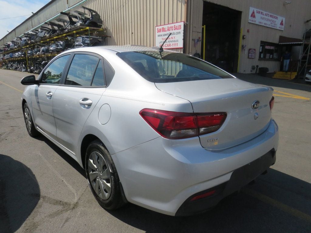 2020 Kia Rio LX photo 7