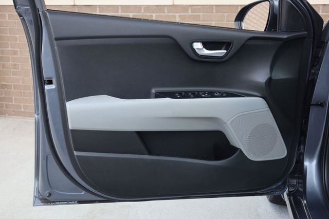 2020 Kia Rio S - 23057718 - 11