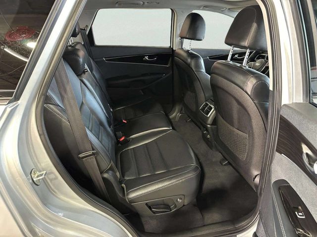 2020 Kia Sorento EX V6 AWD - 22977679 - 16