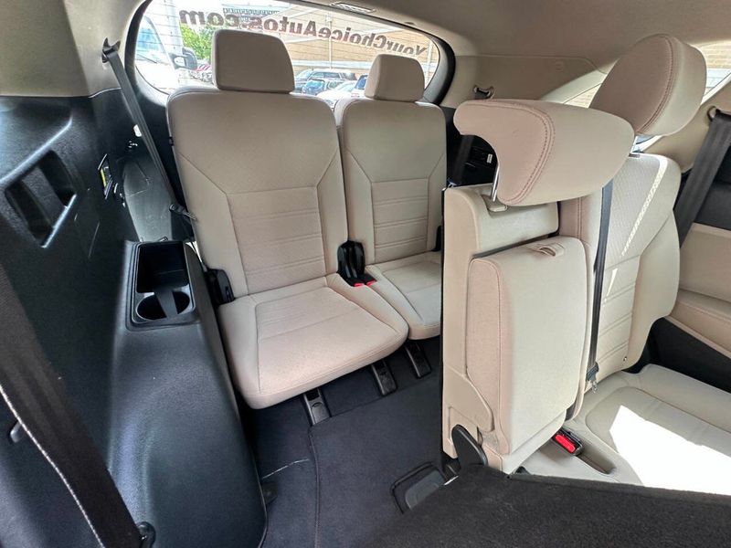 2020 Kia Sorento LX AWD - 22883310 - 23