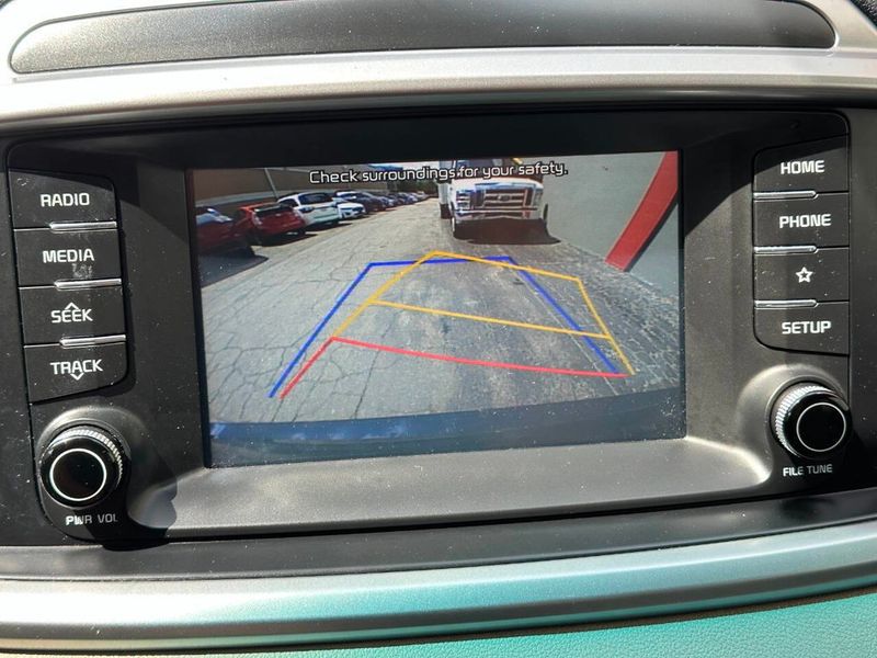 2020 Kia Sorento LX AWD - 22883310 - 41