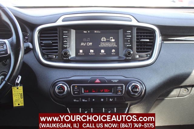 2020 Kia Sorento LX AWD - 22913944 - 19