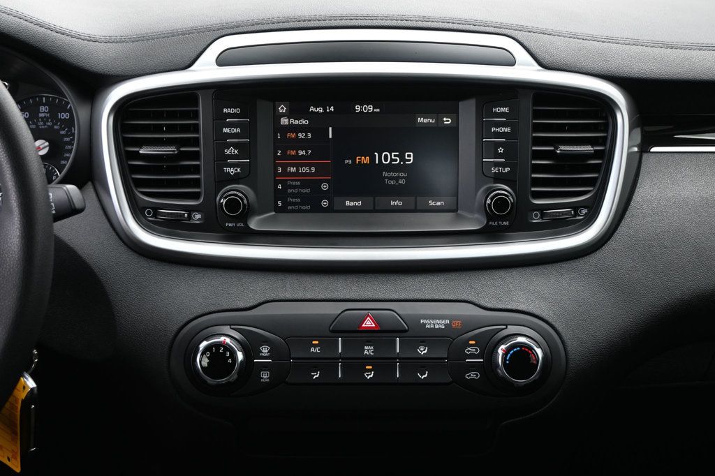 Kia Sorento photo 10