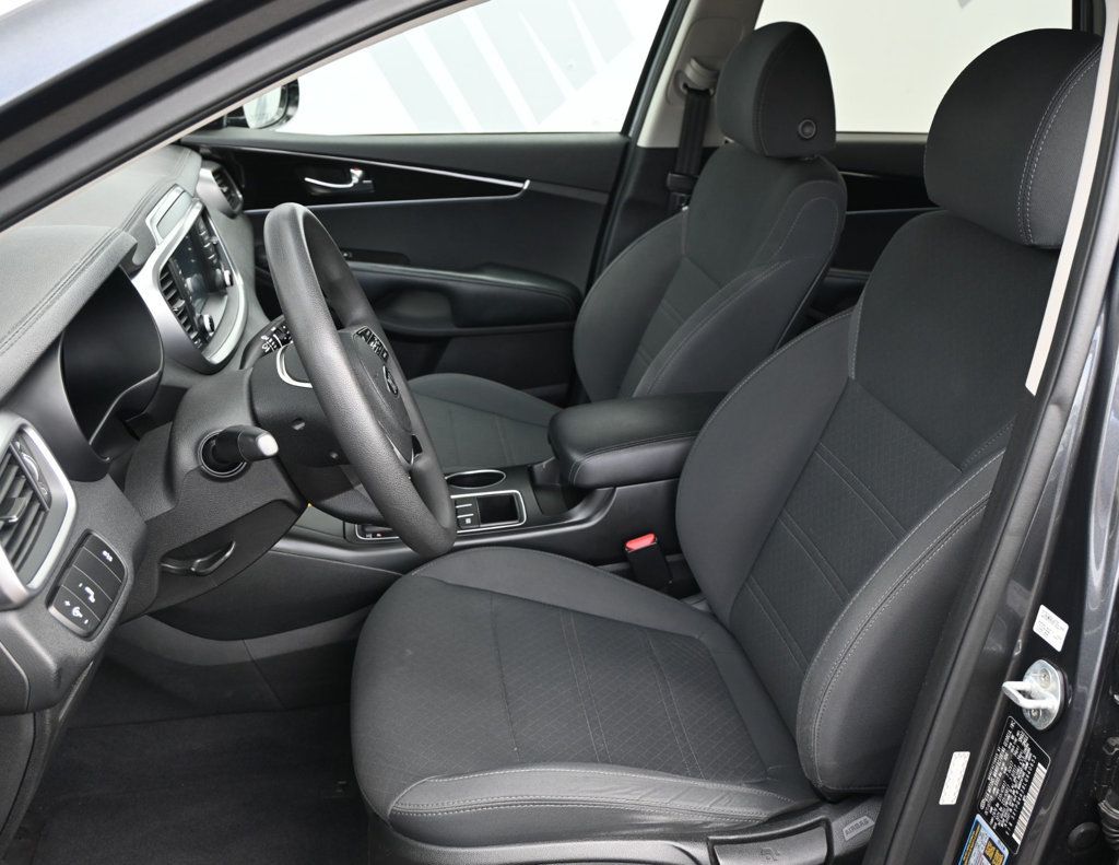 Kia Sorento photo 13