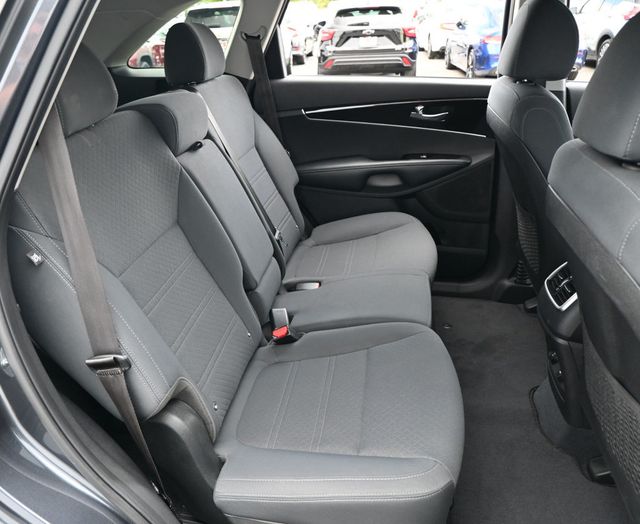 2020 Kia Sorento LX FWD - 23067285 - 16