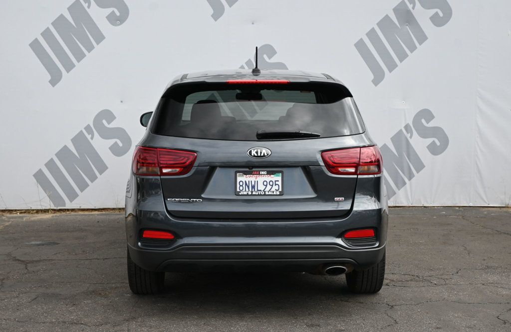 Kia Sorento photo 5