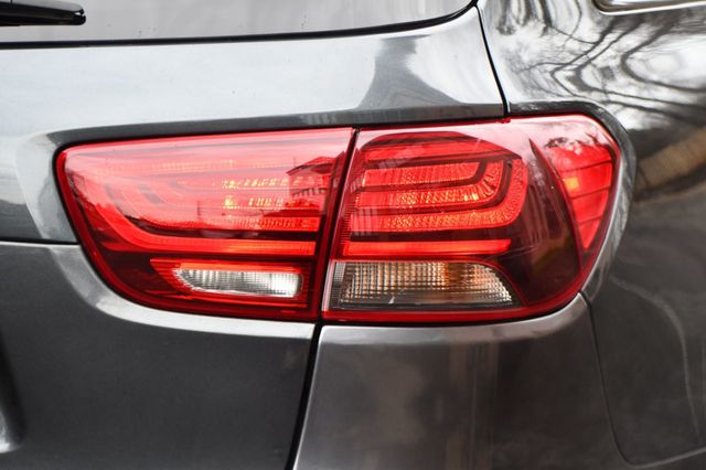 2020 Kia Sorento LX FWD - 22991835 - 10