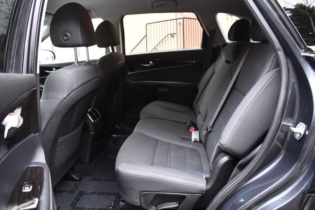 2020 Kia Sorento LX FWD - 22991835 - 28