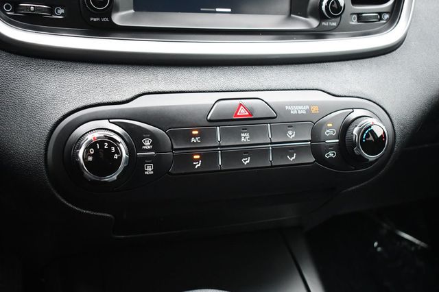 2020 Kia Sorento LX FWD - 22991835 - 38