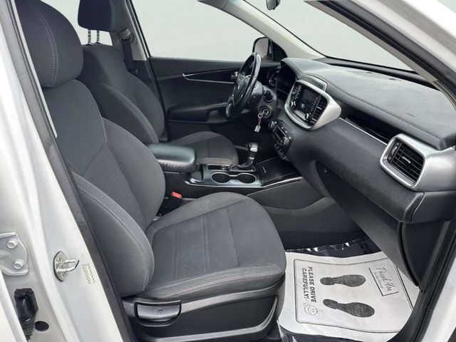 2020 Kia Sorento LX FWD - 22980682 - 15