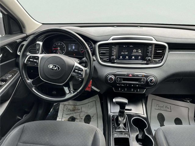 2020 Kia Sorento LX FWD - 22980682 - 17