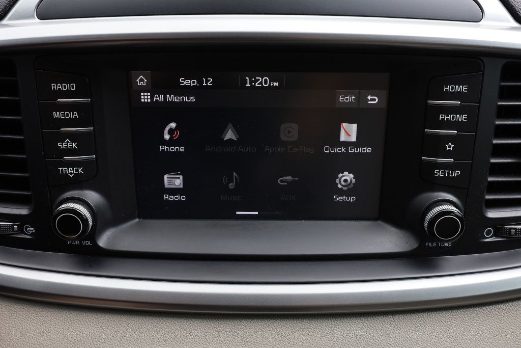 2020 Kia Sorento S V6 photo 25