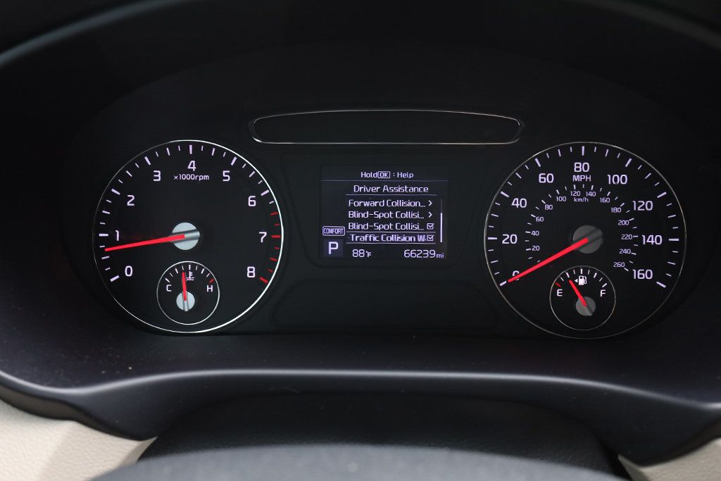 2020 Kia Sorento S V6 photo 31