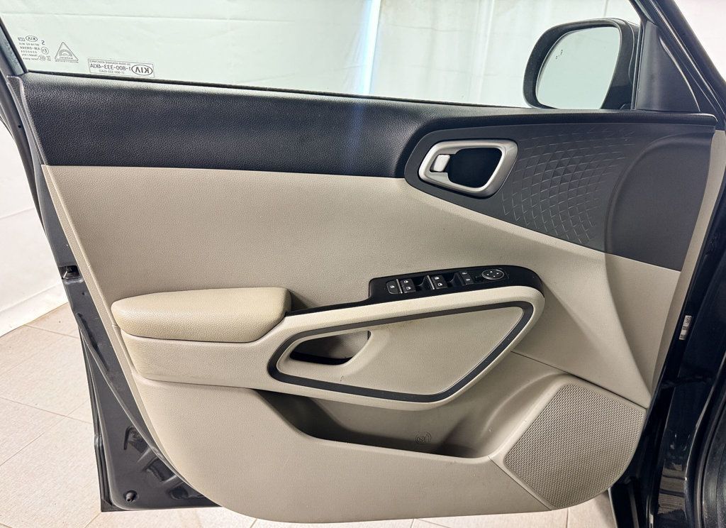 2020 Kia Soul  - 23073569 - 12